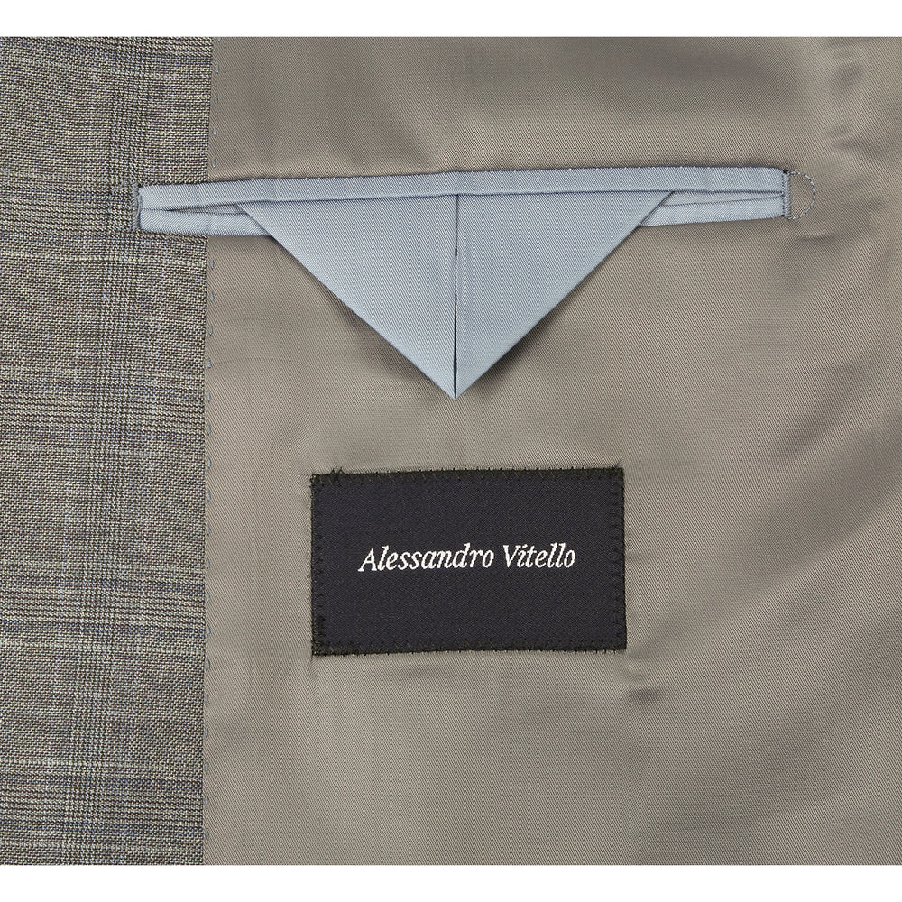 566-12 Men's Classic Fit Wool Suits